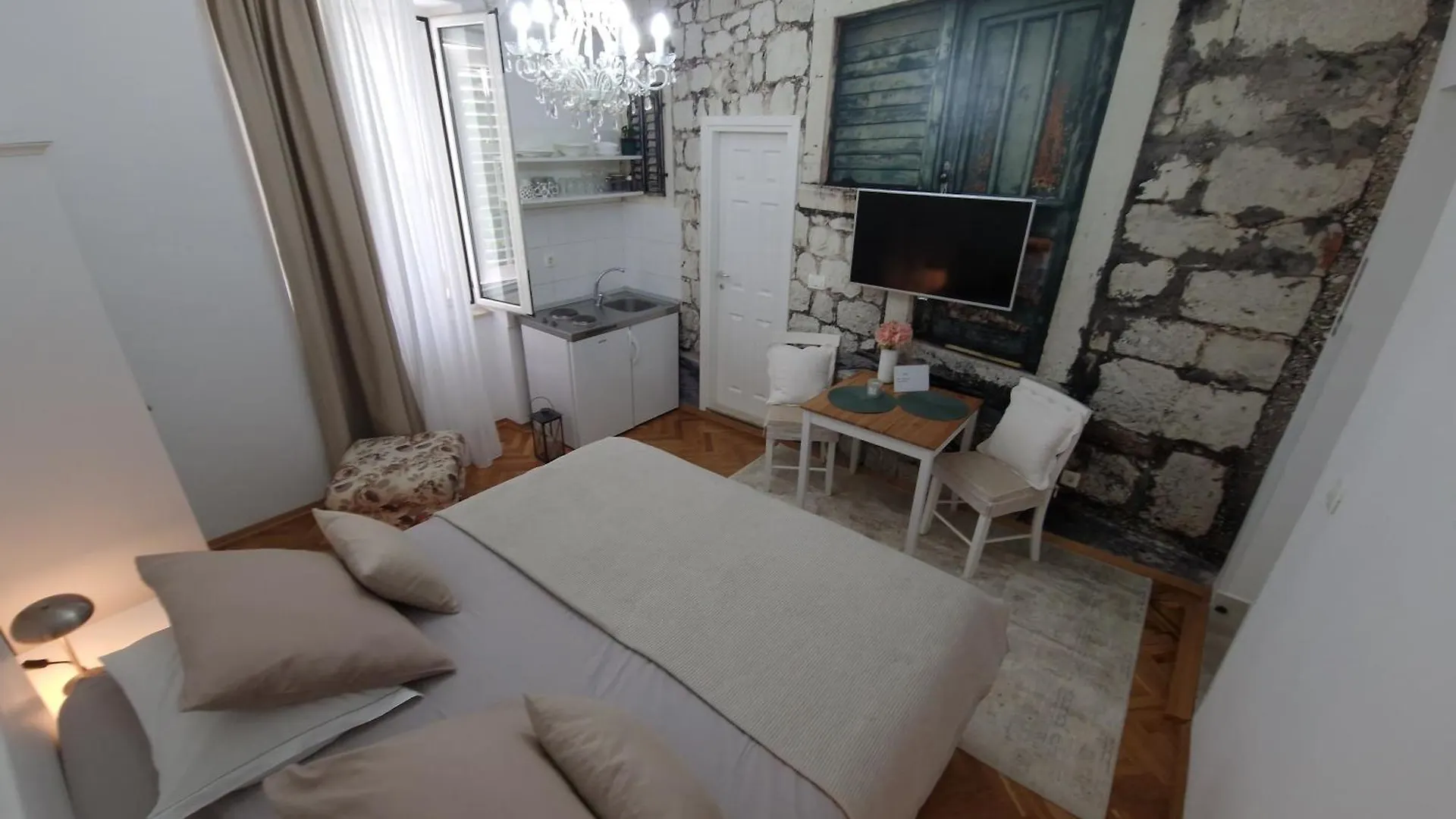 Studios Ani Split Appartement