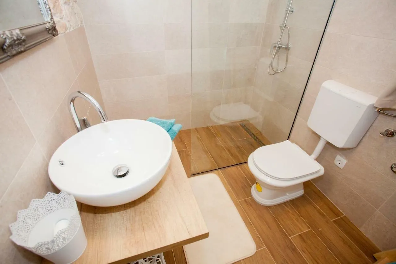 Studios Ani Split Apartamento